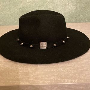 Fedora